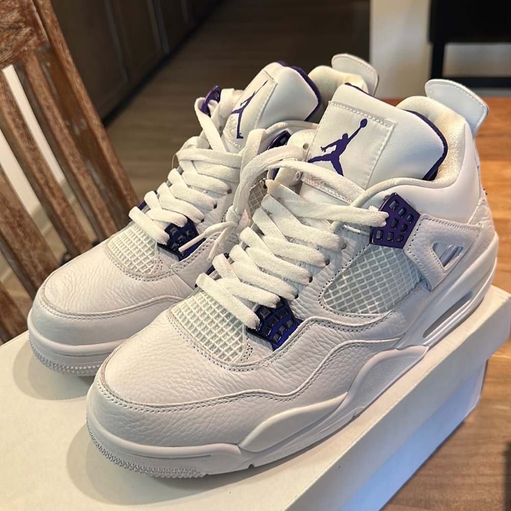 BRAND NEW IN THE BOX; NEVER WORN